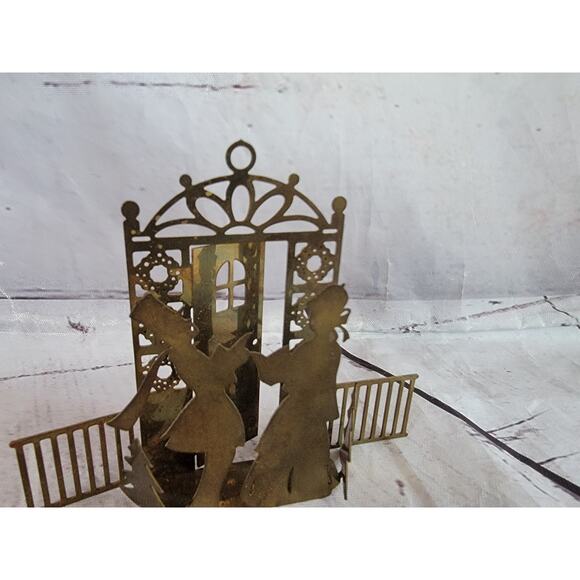 Vintage Danbury Mint 1984 Gold Christmas Ornament 3D Caroling Carolers at Door - Picture 2 of 7